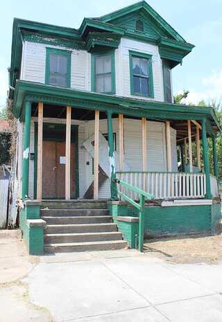 38Th, SAVANNAH, GA 31415