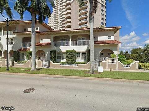 1St, FORT MYERS, FL 33901