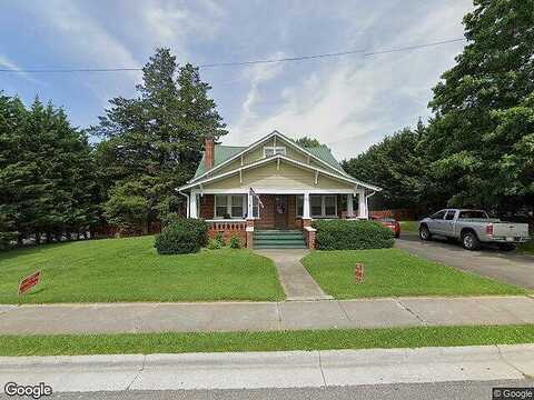 Main, HILLSVILLE, VA 24343