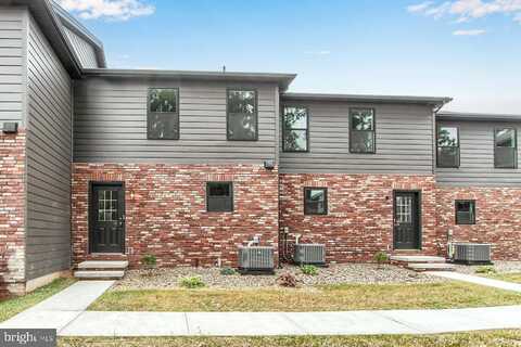 High Pointe Dr #26, HUMMELSTOWN, PA 17036