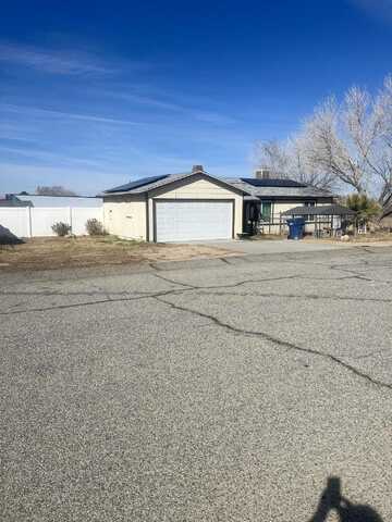 178Th Street E, Lancaster, CA 93534