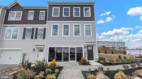 Meadowlark, FOGELSVILLE, PA 18051
