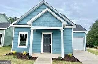 Lenox Cir, LaGrange, GA 30241