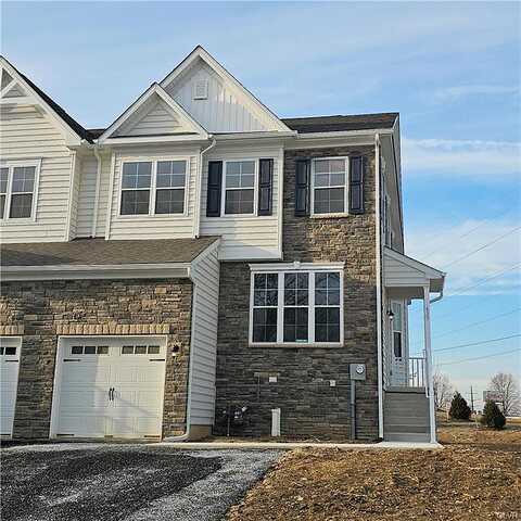 Fountain View Circle #10, Macungie, PA 18104