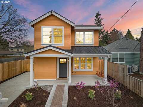 Se 76Th Ave #B, Portland, OR 97206