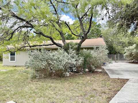 Squirrel Bend, Uvalde, TX 78801