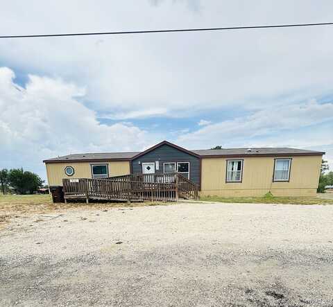 N Cr 5602, Castroville, TX 78009