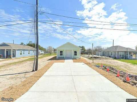Gagon, ROCKPORT, TX 78382