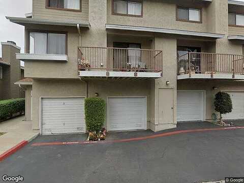 Portsmouth Dr, Chula Vista, CA 91911