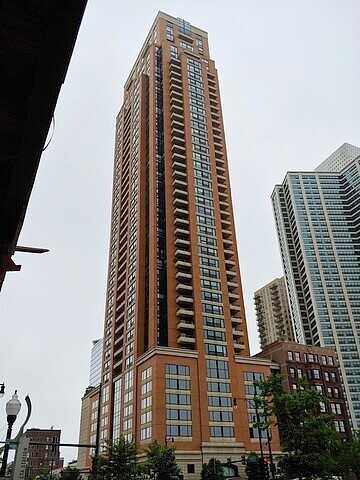Michigan, CHICAGO, IL 60605