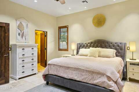 9Th, PHOENIX, AZ 85021
