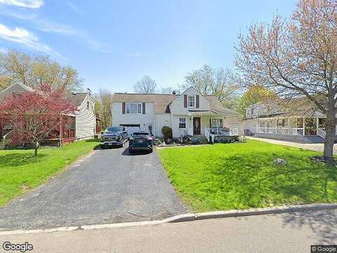 Warren, WEST SENECA, NY 14224