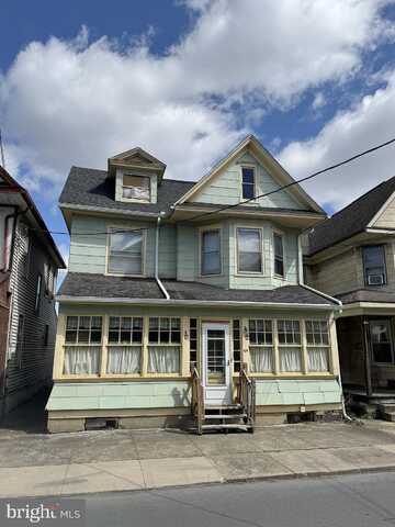 Race, SUNBURY, PA 17801
