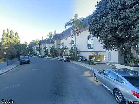 Crown Point, SAN DIEGO, CA 92109