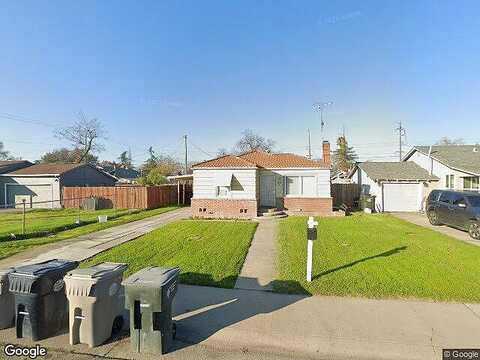 Lily, SACRAMENTO, CA 95838