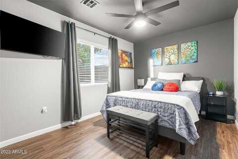 64Th, GLENDALE, AZ 85302