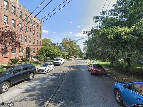 Bramhall Ave, Jersey City, NJ 07304