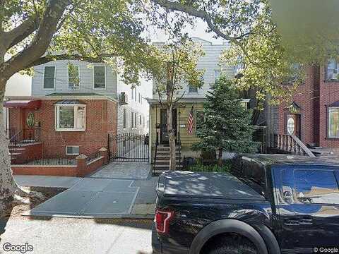 57Th, MASPETH, NY 11378