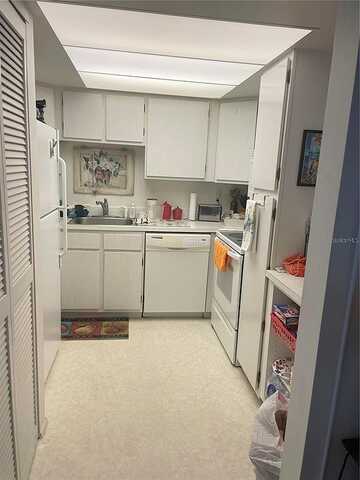 Midway Dr, Ocala, FL 34472
