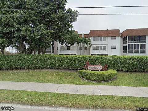 Lagos De Campo Blvd Apt B101, TAMARAC, FL 33321