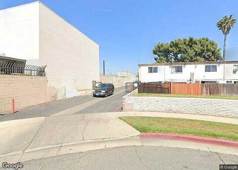 Grant, SANTA ANA, CA 92701