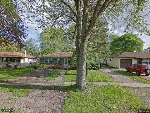 Avenue B, ROCHELLE, IL 61068