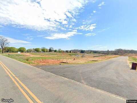 Red Cedar Ln, STATESVILLE, NC 28625