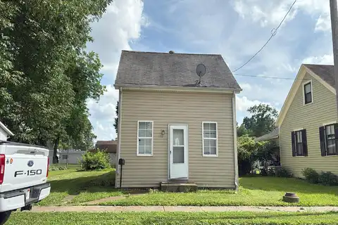 South, MASCOUTAH, IL 62258