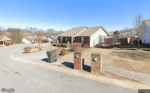 Berry Trail, SEVIERVILLE, TN 37862