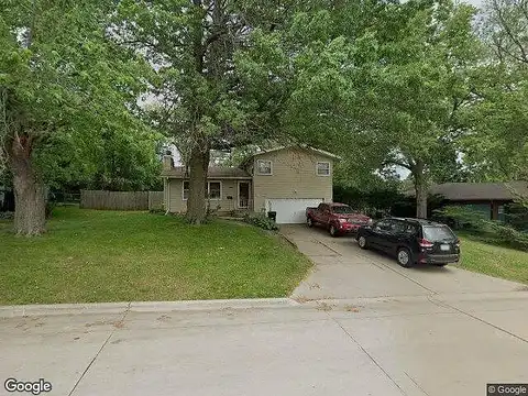 Ellen, CEDAR FALLS, IA 50613