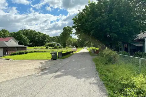 Keenesway, VERSAILLES, KY 40383