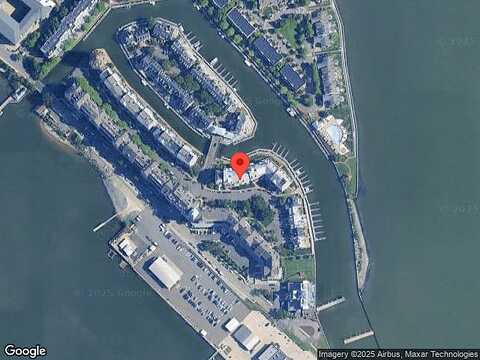 Shearwater Ct E Apt 24, JERSEY CITY, NJ 07305