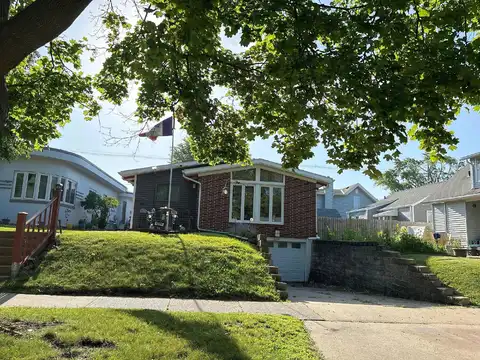 Lincoln, MUSCATINE, IA 52761