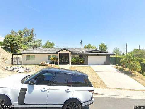Jeanette, GRANADA HILLS, CA 91344