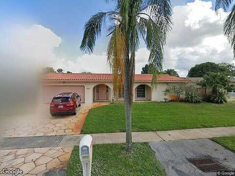 89Th, PEMBROKE PINES, FL 33024