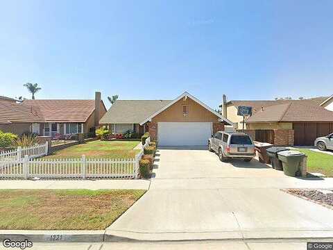 Amelia, ANAHEIM, CA 92807