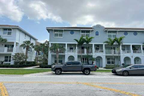 Via De Fossi, BOYNTON BEACH, FL 33426