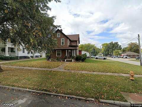 Main, CARROLL, IA 51401