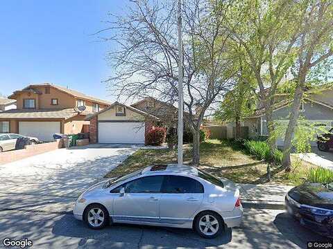 Avenue H4, LANCASTER, CA 93534