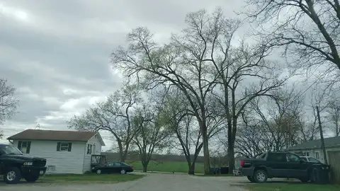 School, MARTENSDALE, IA 50160