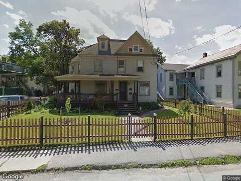 Grove, RUTLAND, VT 05701