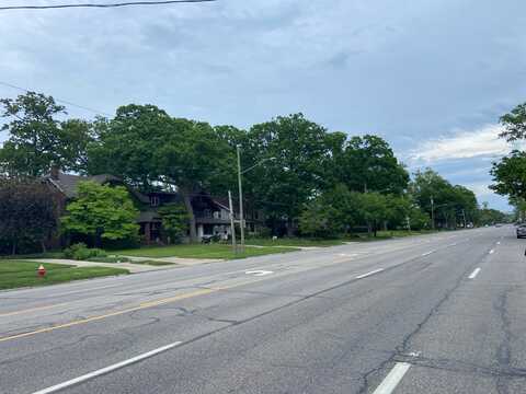 Clifton, LAKEWOOD, OH 44107