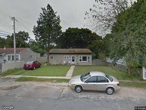 Chevy Chase, AMITYVILLE, NY 11701