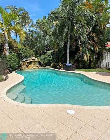 Poplar Hill, DAVIE, FL 33325