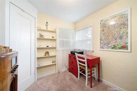 Pine, PASO ROBLES, CA 93446