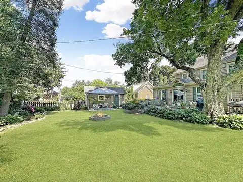 Stover, FREEPORT, IL 61032