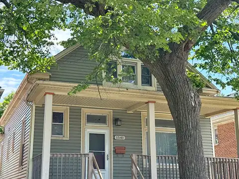 Grove, BERWYN, IL 60402
