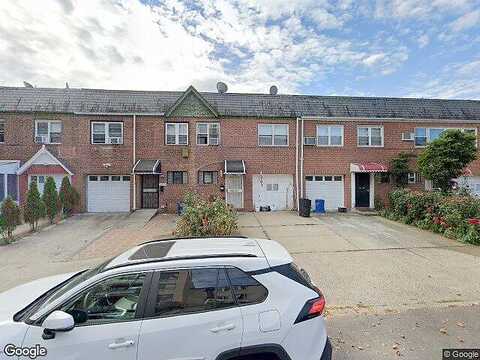 72Nd, FRESH MEADOWS, NY 11365