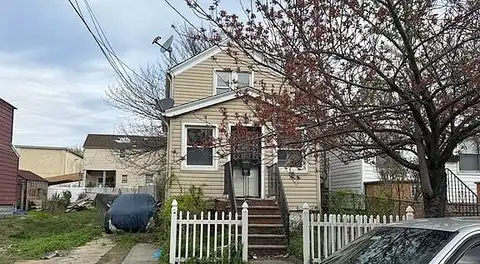 165 -21 144Th Drive, Jamaica, NY 11434
