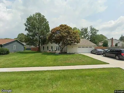 Stag Thicket, STRONGSVILLE, OH 44136